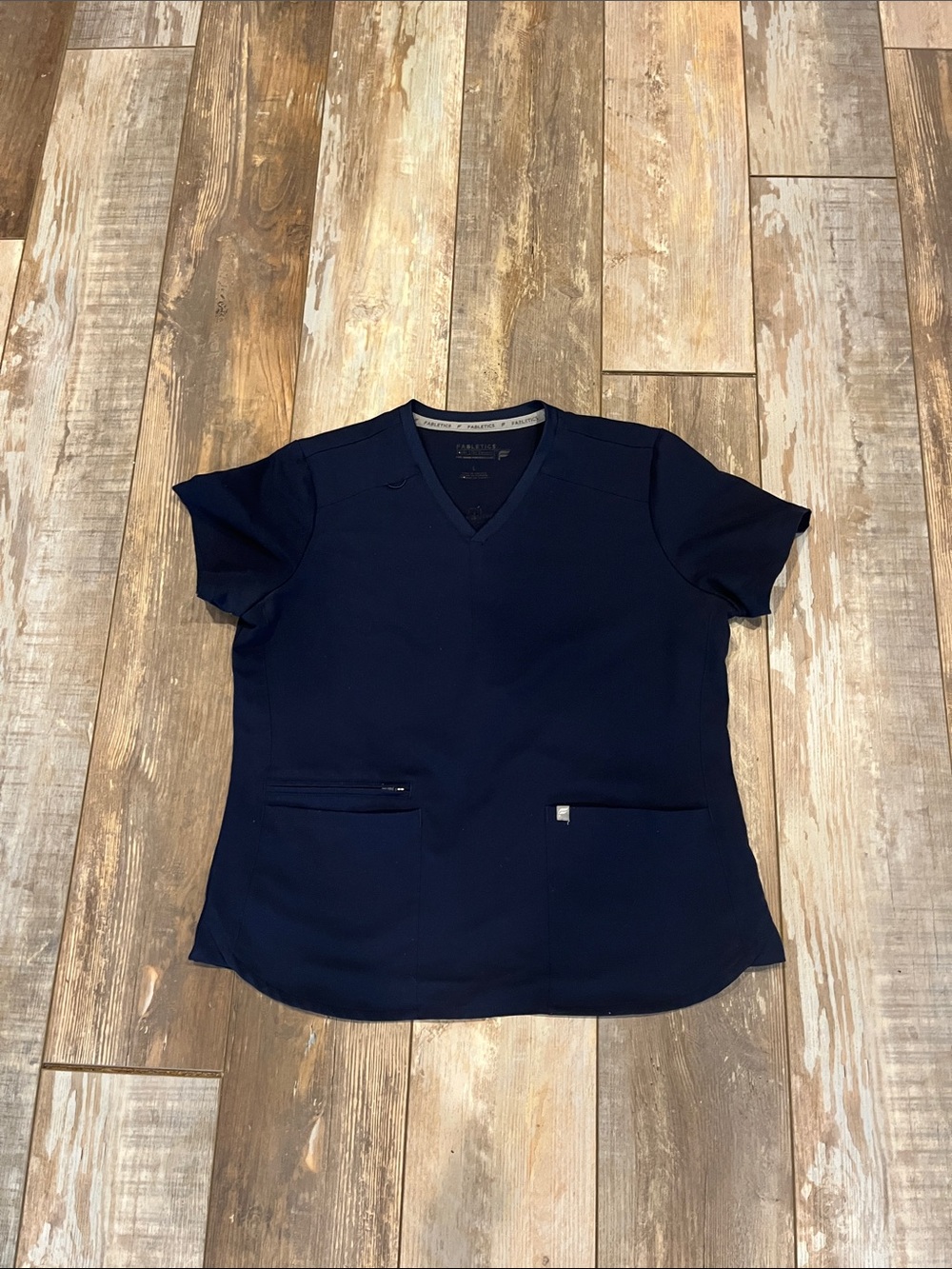 Fabletics Women's Navy V-Neck Short Sleeve Top with Front Pockets